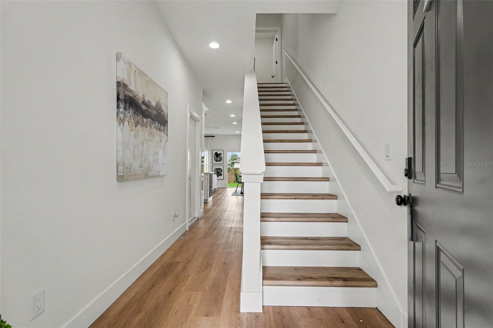 3612 TEMPLE ST #2 — photo 2