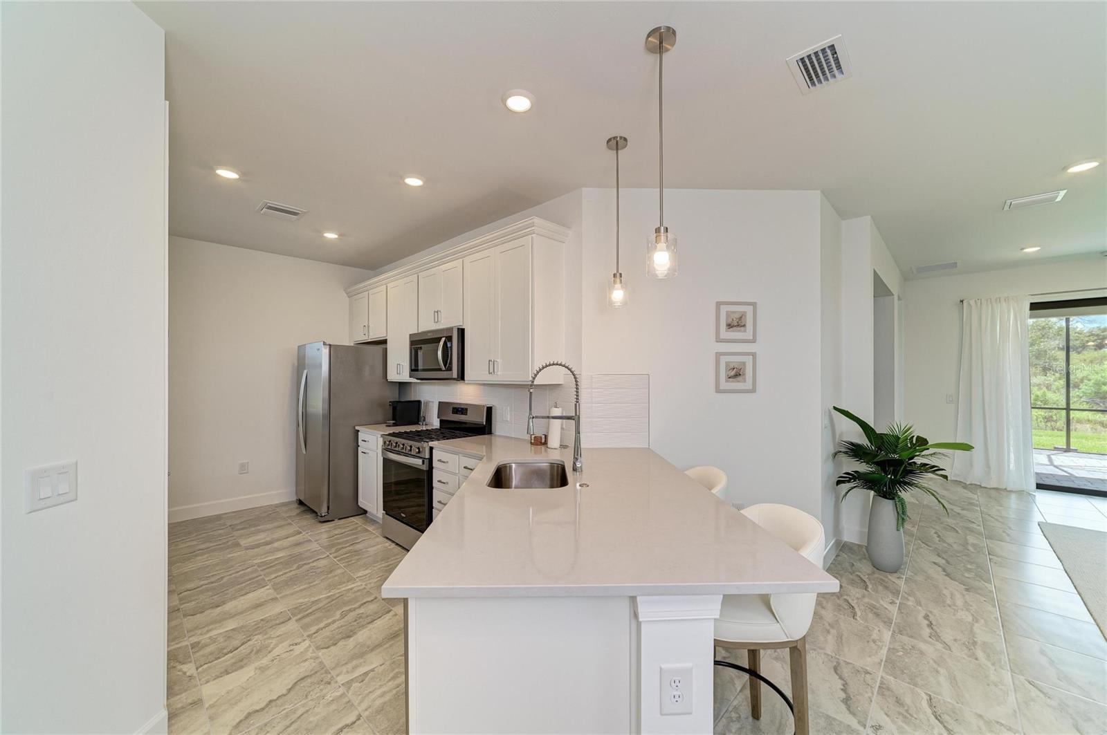 18808 INDIAN ROCK PL — photo 28