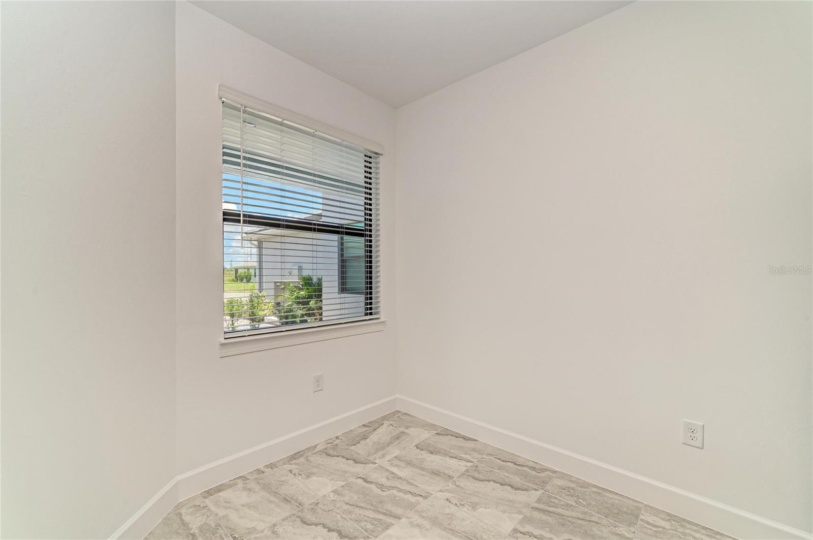 18808 INDIAN ROCK PL — photo 30