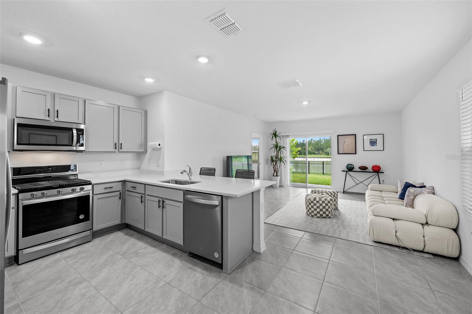 35630 KINSEY PT — photo 4