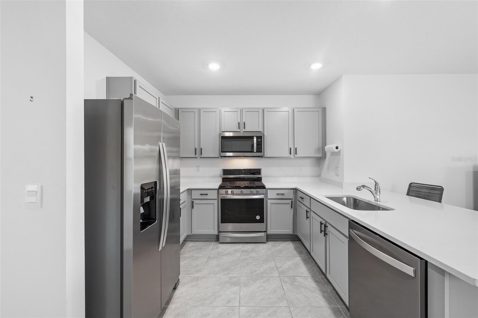 35630 KINSEY PT — photo 3