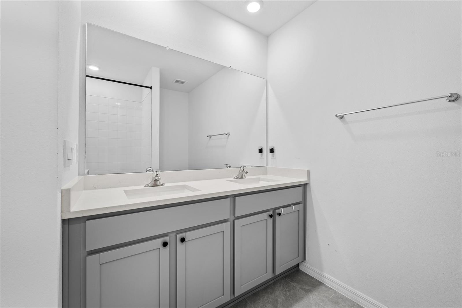 35630 KINSEY PT — photo 18