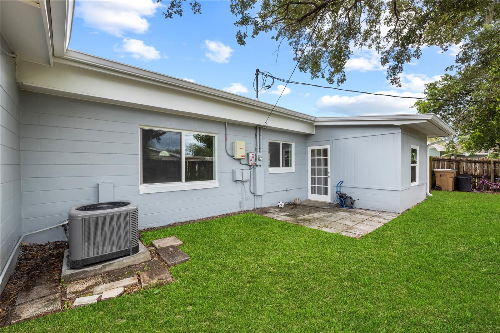 8616 SHIRLEY DR — photo 26
