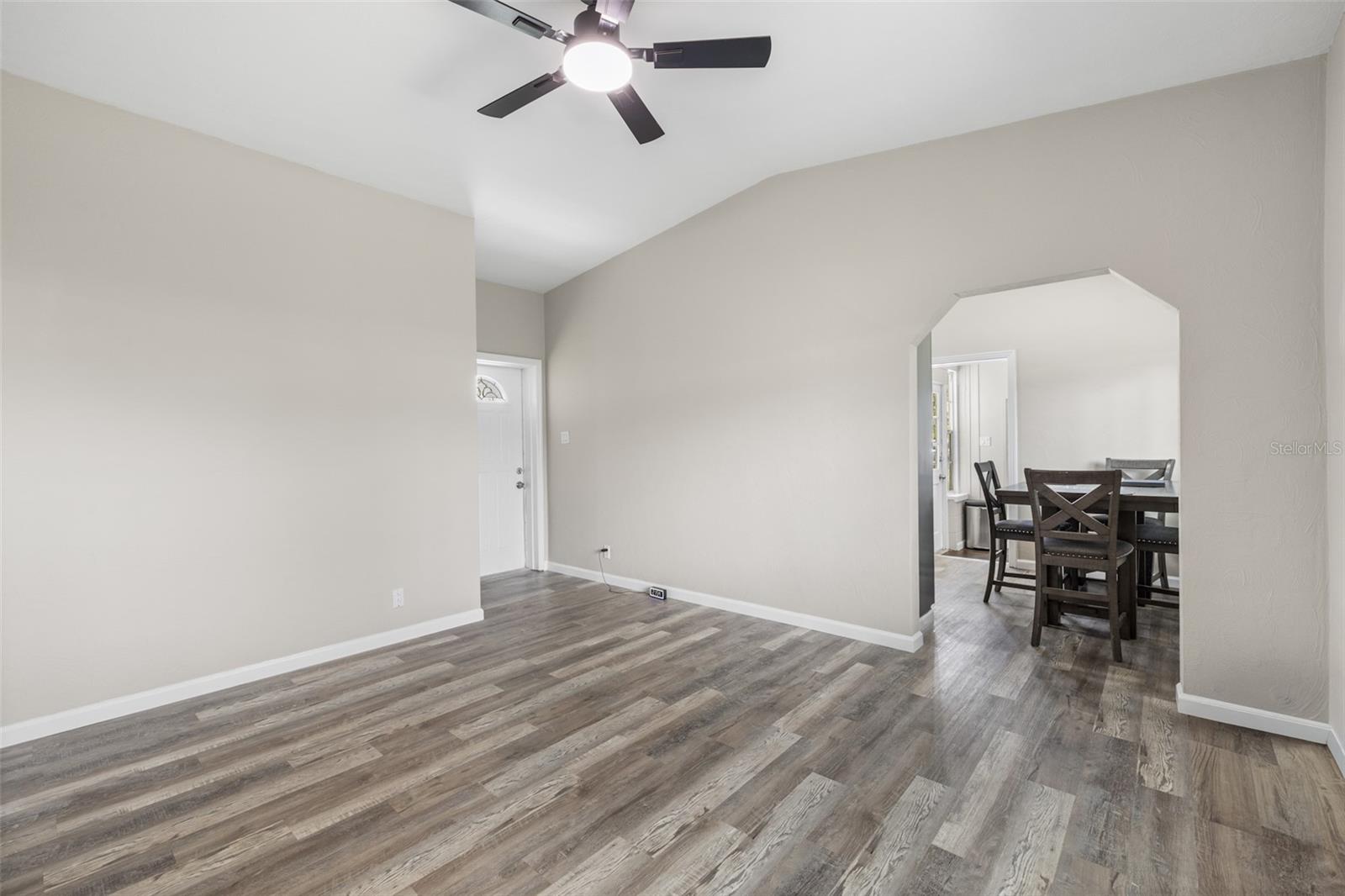 8616 SHIRLEY DR — photo 5