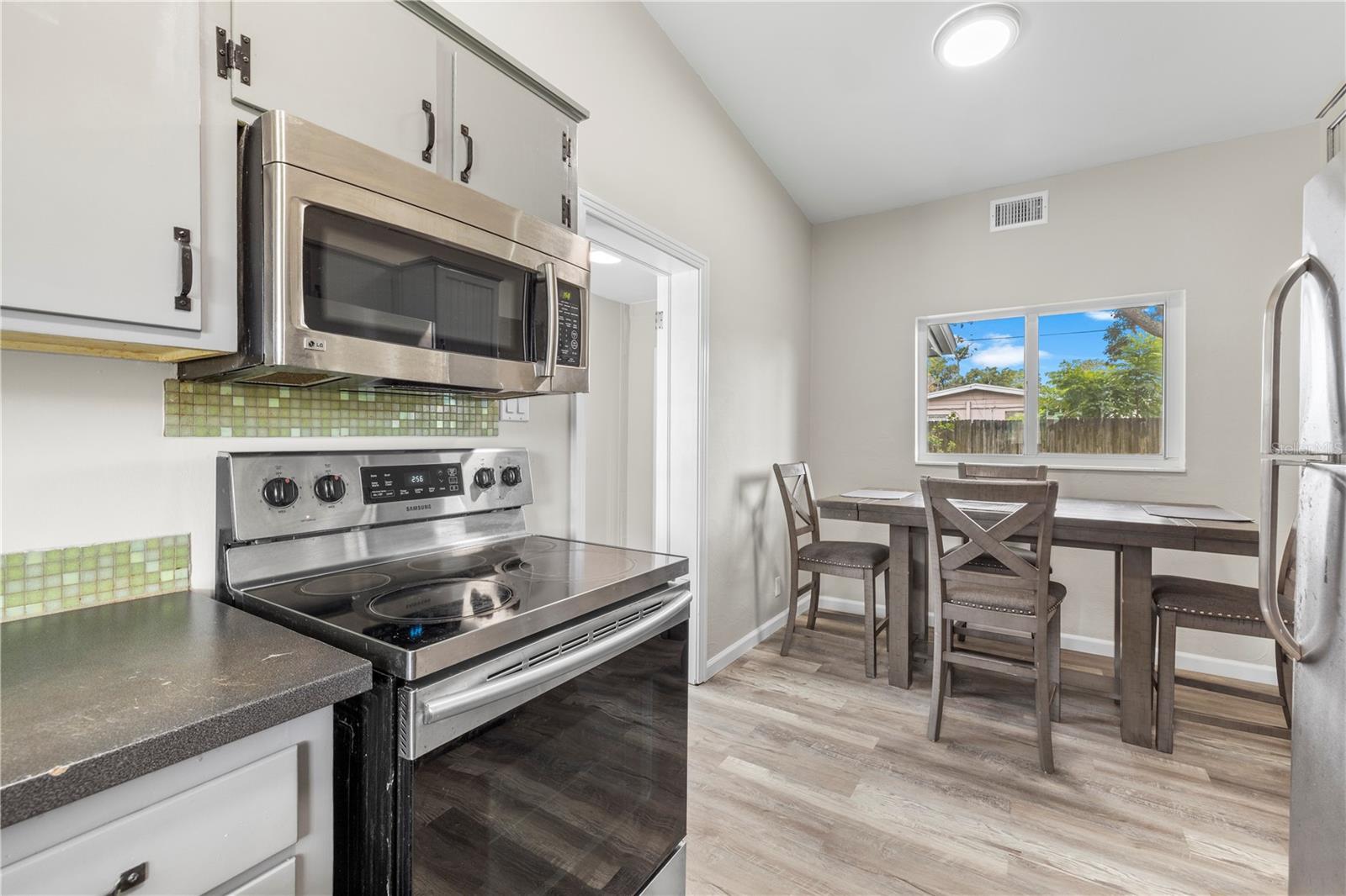8616 SHIRLEY DR — photo 17