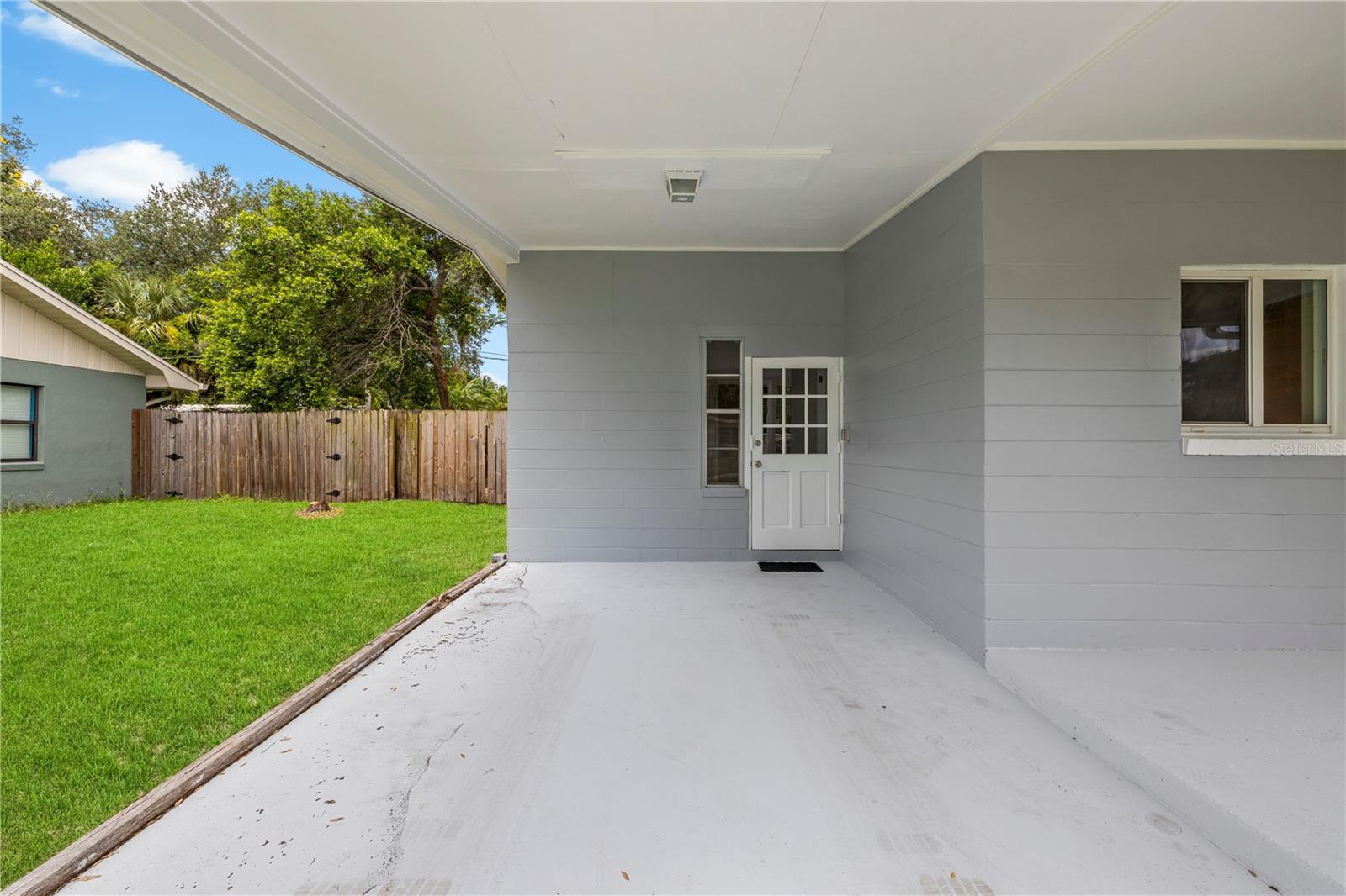 8616 SHIRLEY DR — photo 22