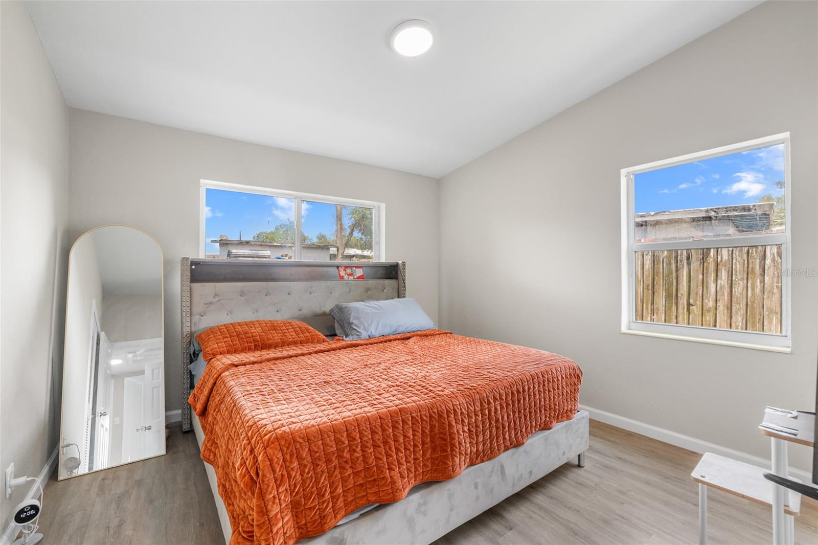 8616 SHIRLEY DR — photo 6