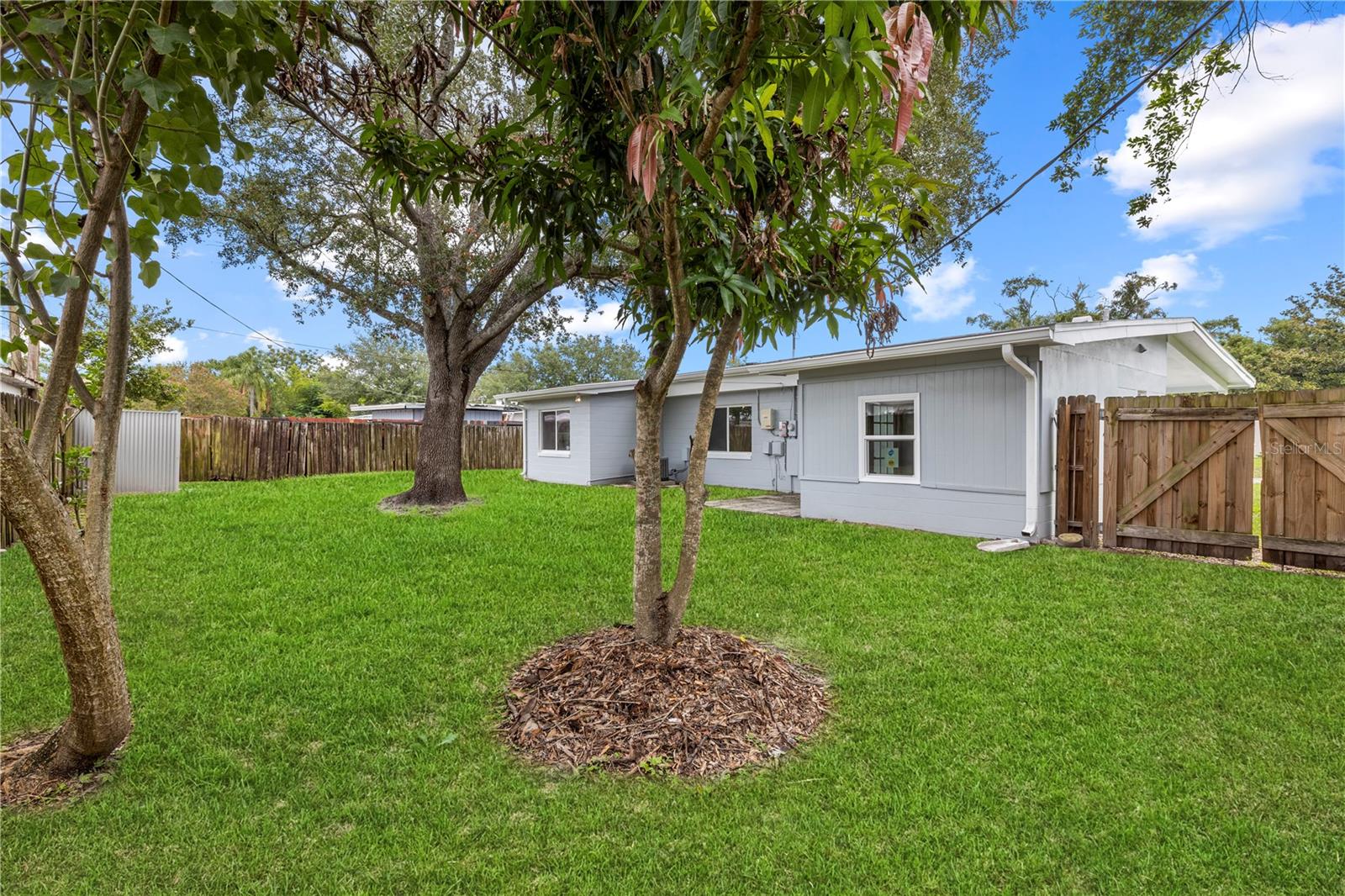 8616 SHIRLEY DR — photo 24