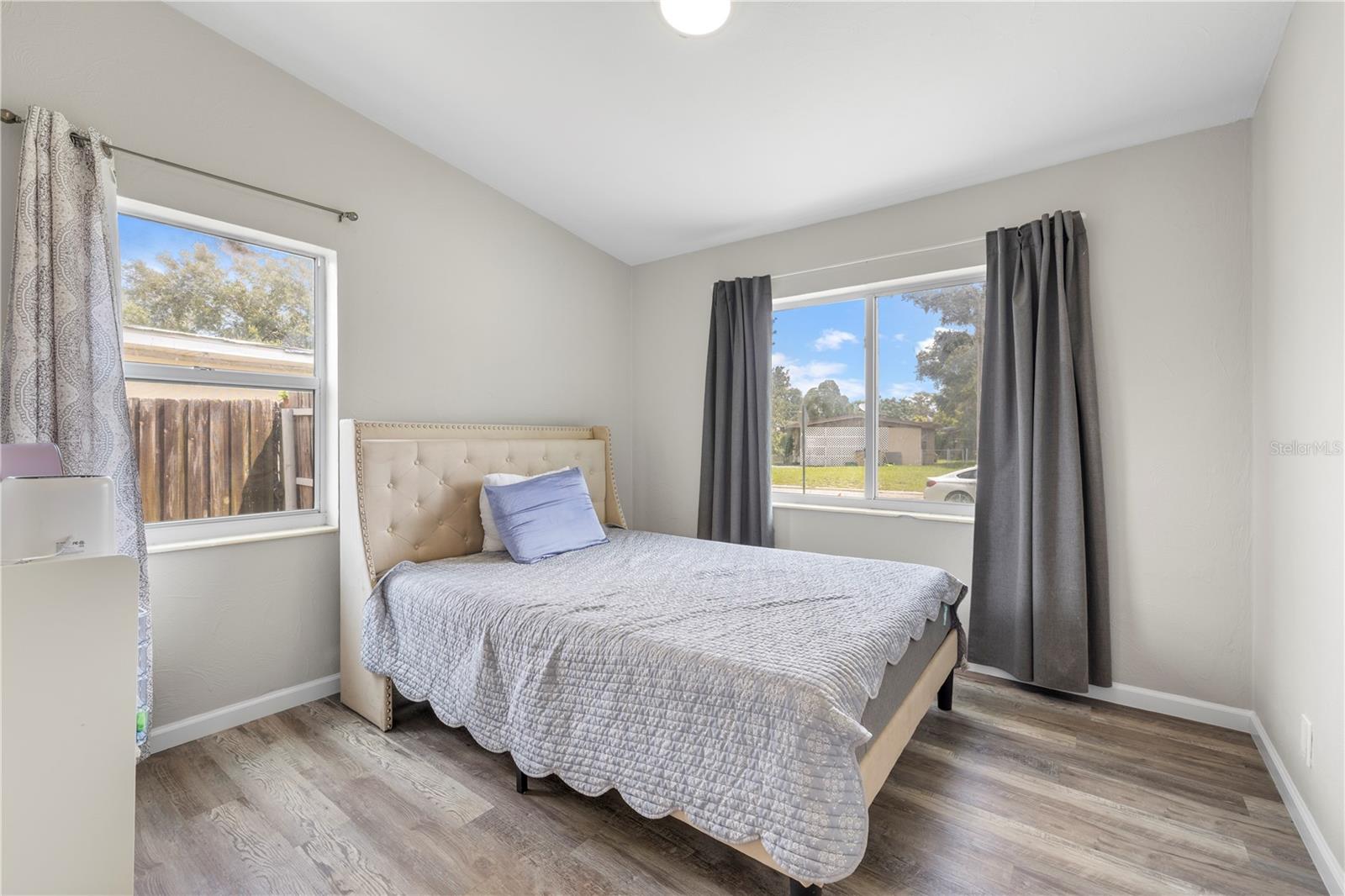 8616 SHIRLEY DR — photo 10