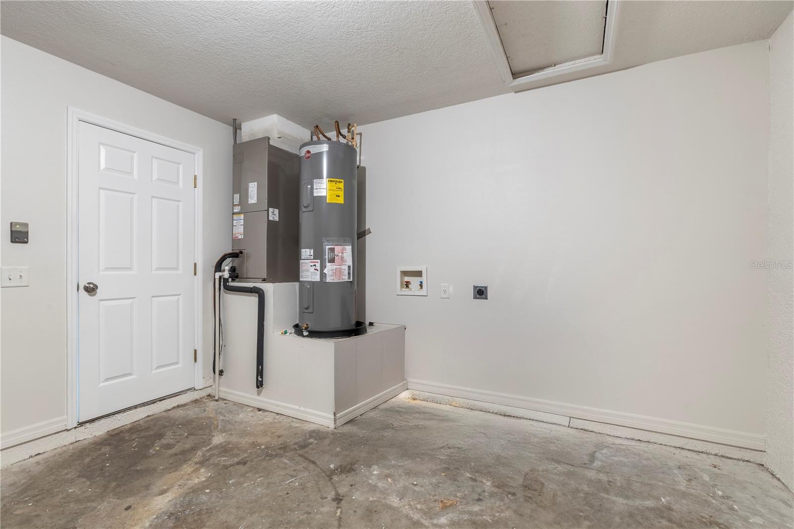 37228 GRASSY HILL LN — photo 29