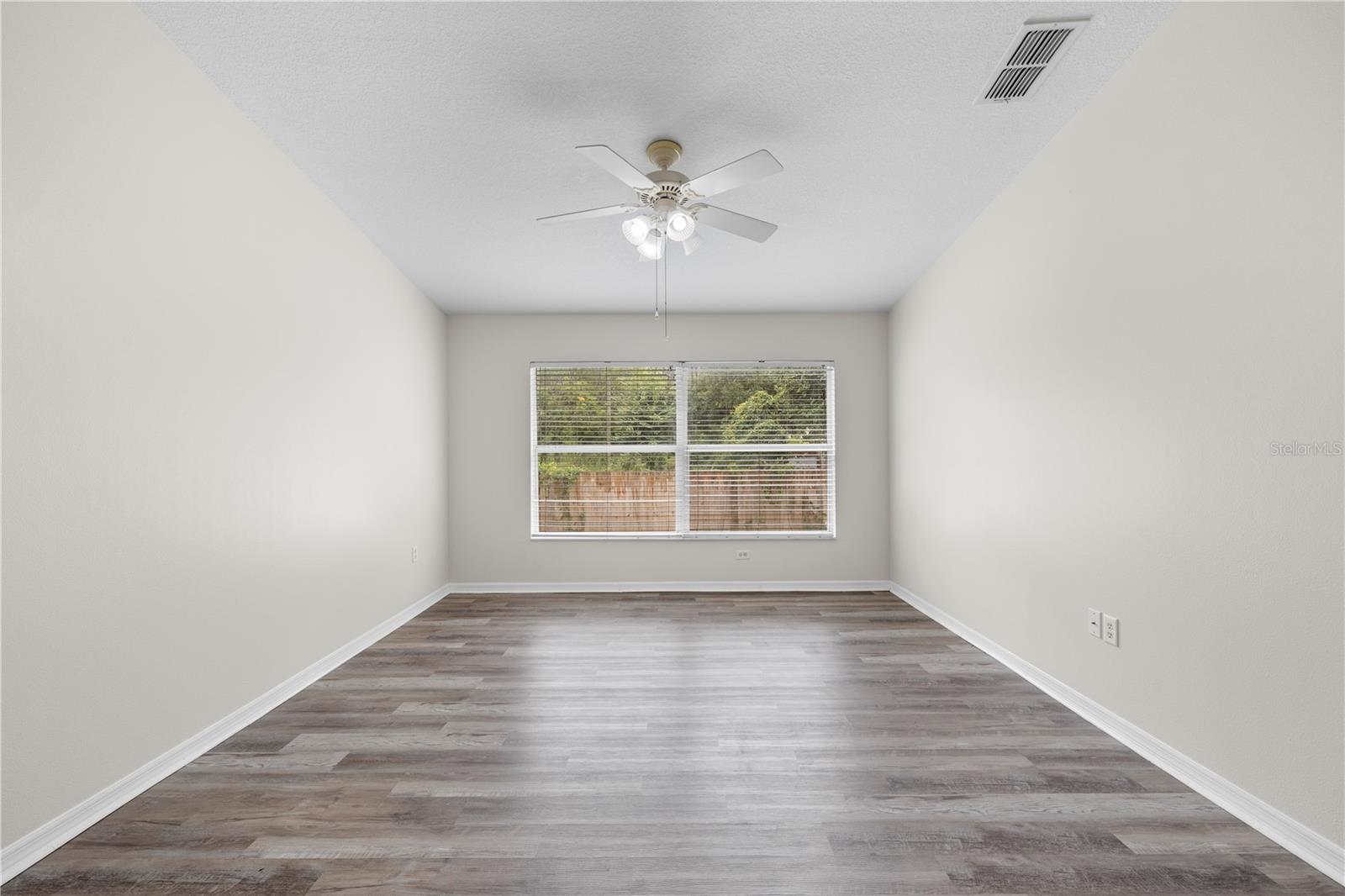 37228 GRASSY HILL LN — photo 21