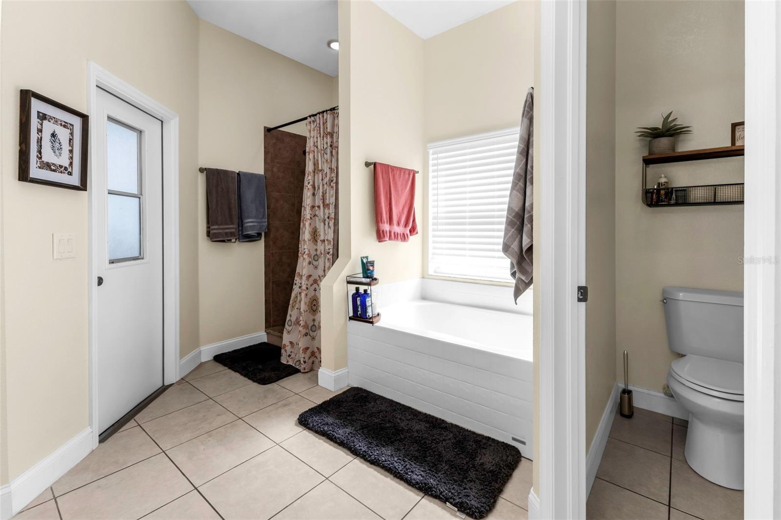 2142 SNOVER AVE — photo 31