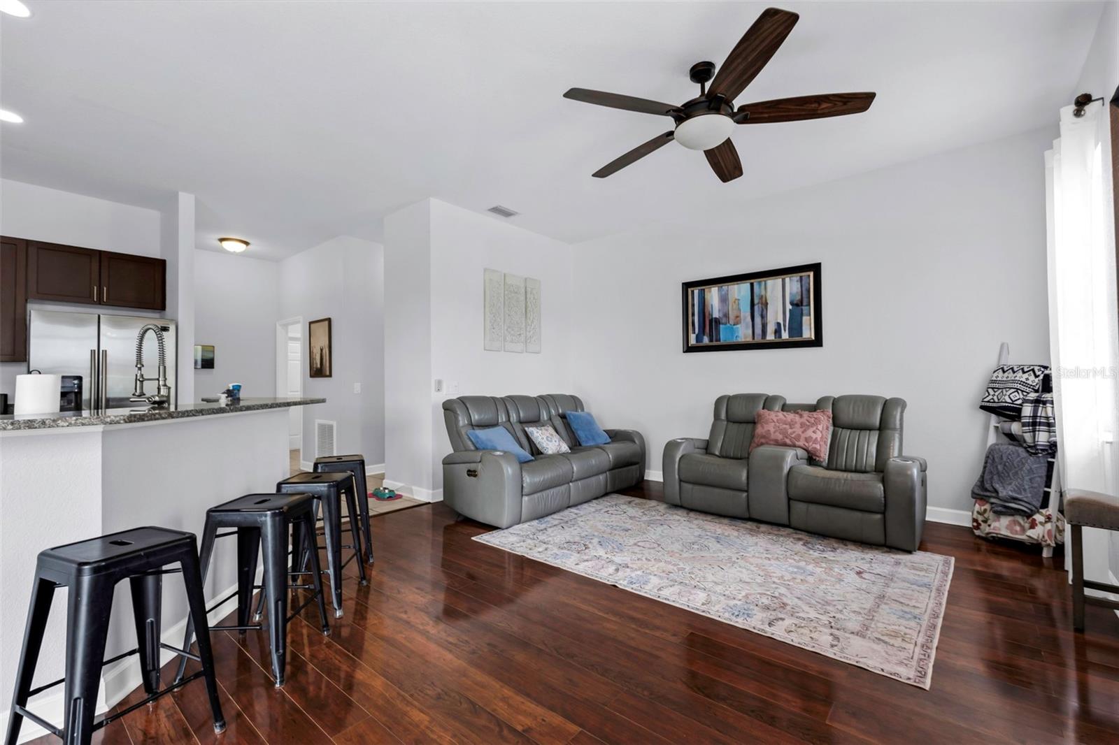 2142 SNOVER AVE — photo 26