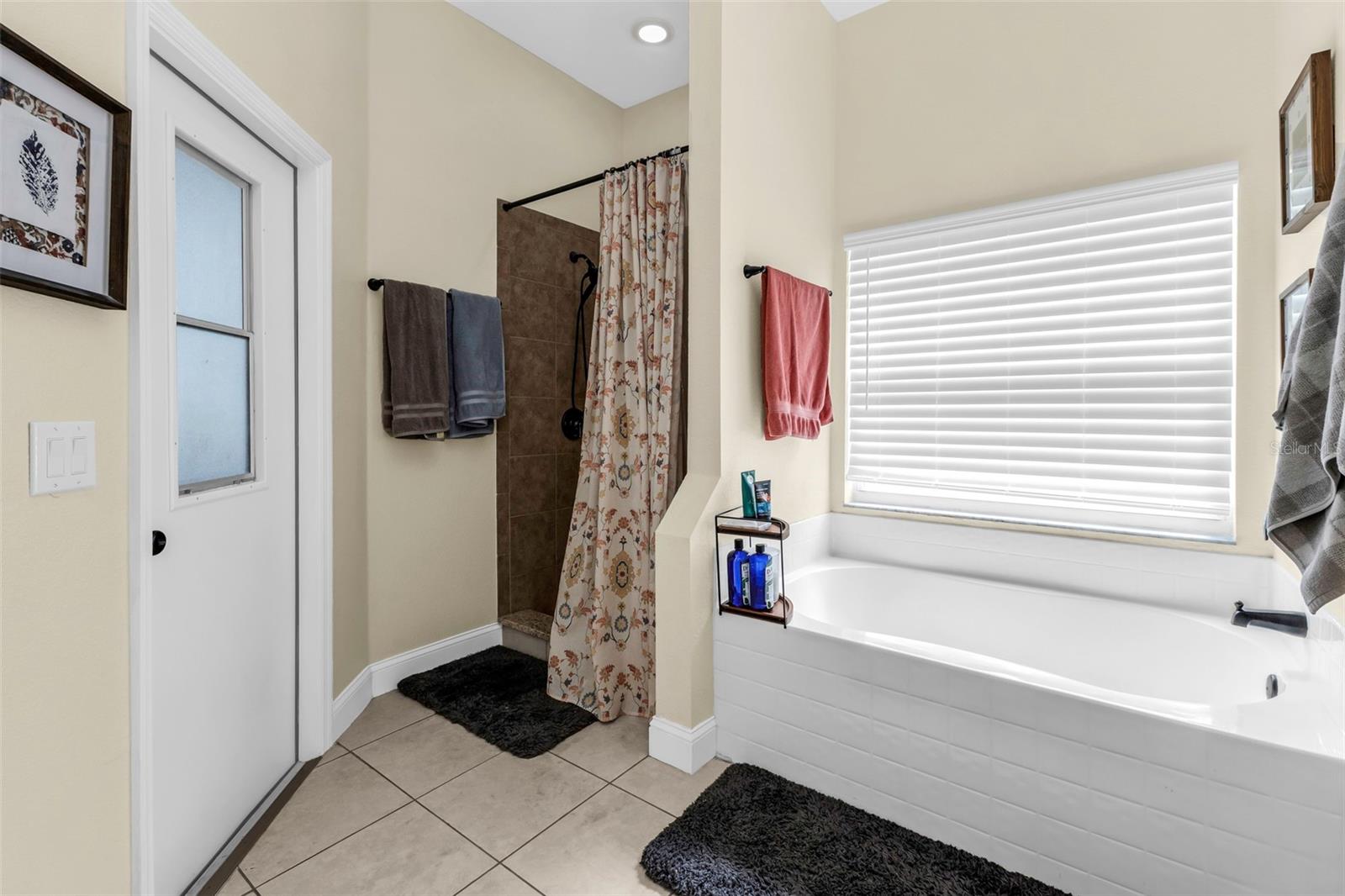 2142 SNOVER AVE — photo 32