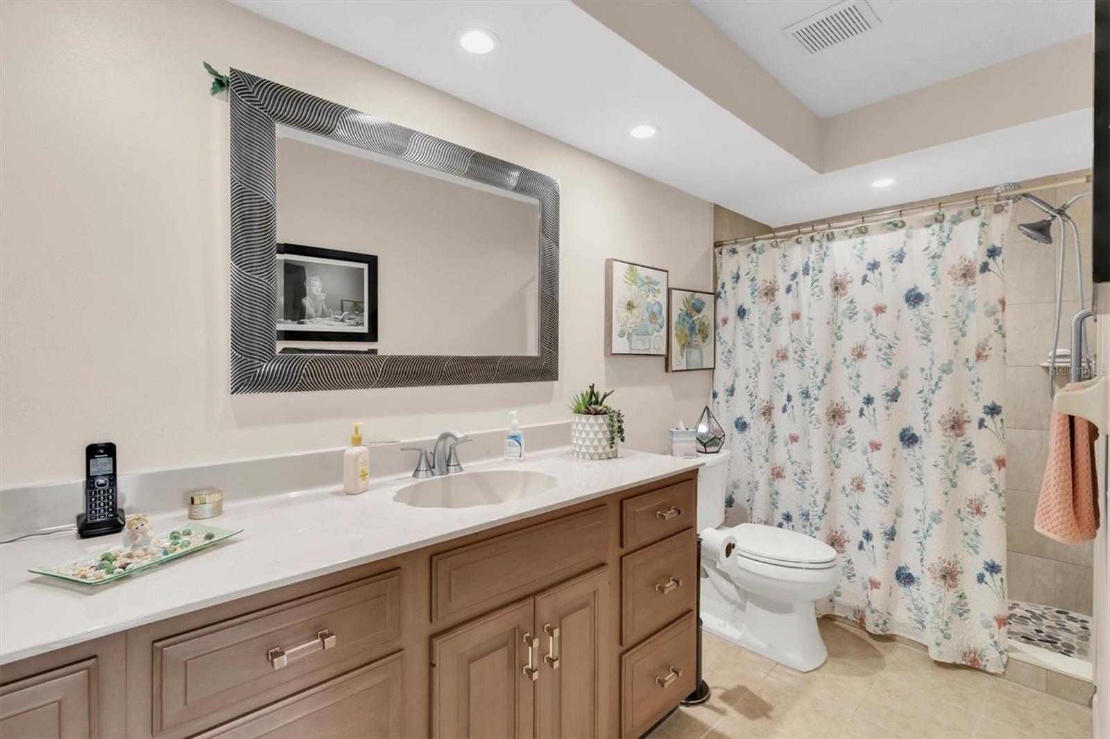 11436 VERSAILLES LN — photo 16
