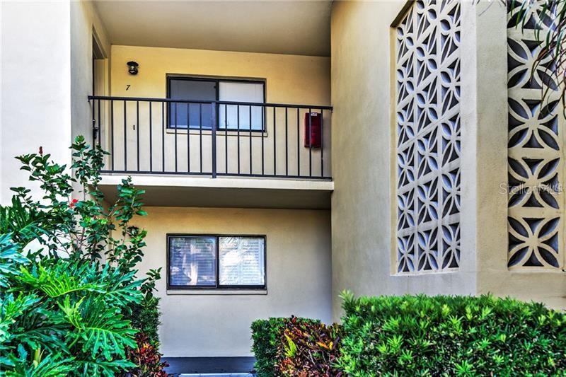 2415 BAYSHORE GARDENS PKWY #7 — photo 3