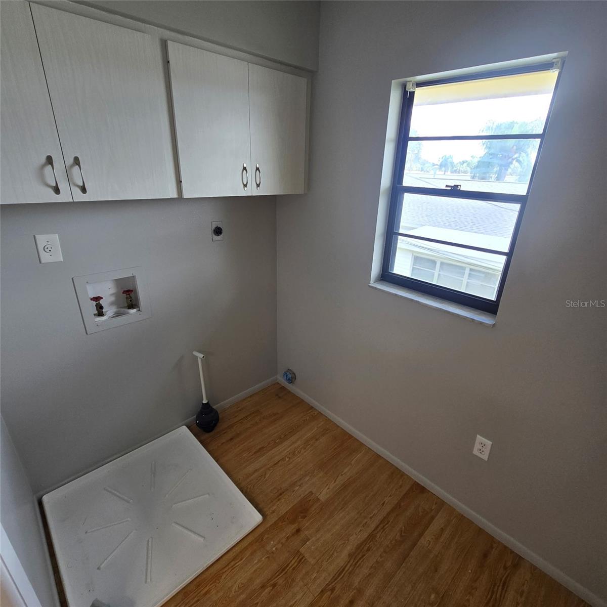 2415 BAYSHORE GARDENS PKWY #7 — photo 16
