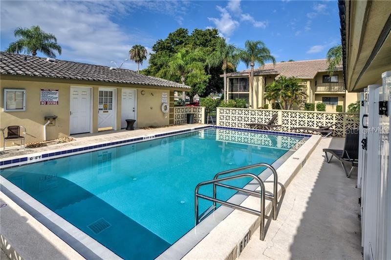 2415 BAYSHORE GARDENS PKWY #7 — photo 30