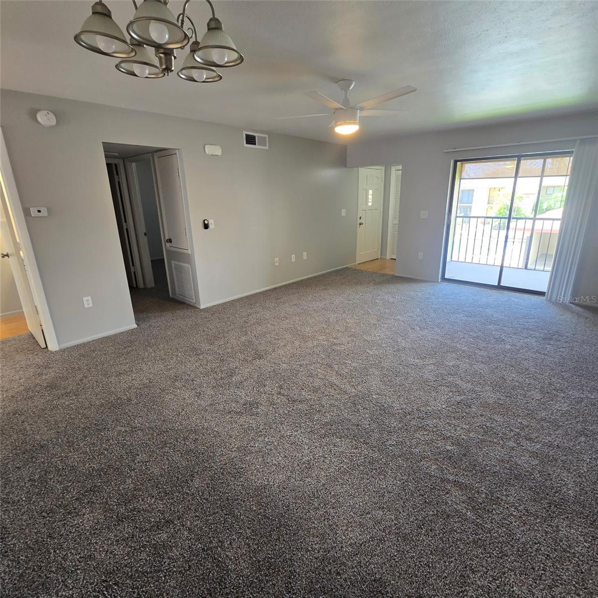 2415 BAYSHORE GARDENS PKWY #7 — photo 12