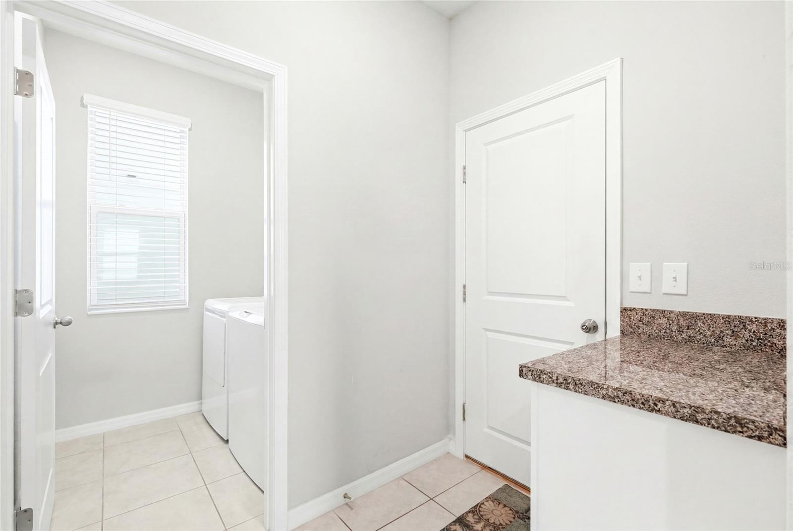 8948 FLOURISH DR — photo 21