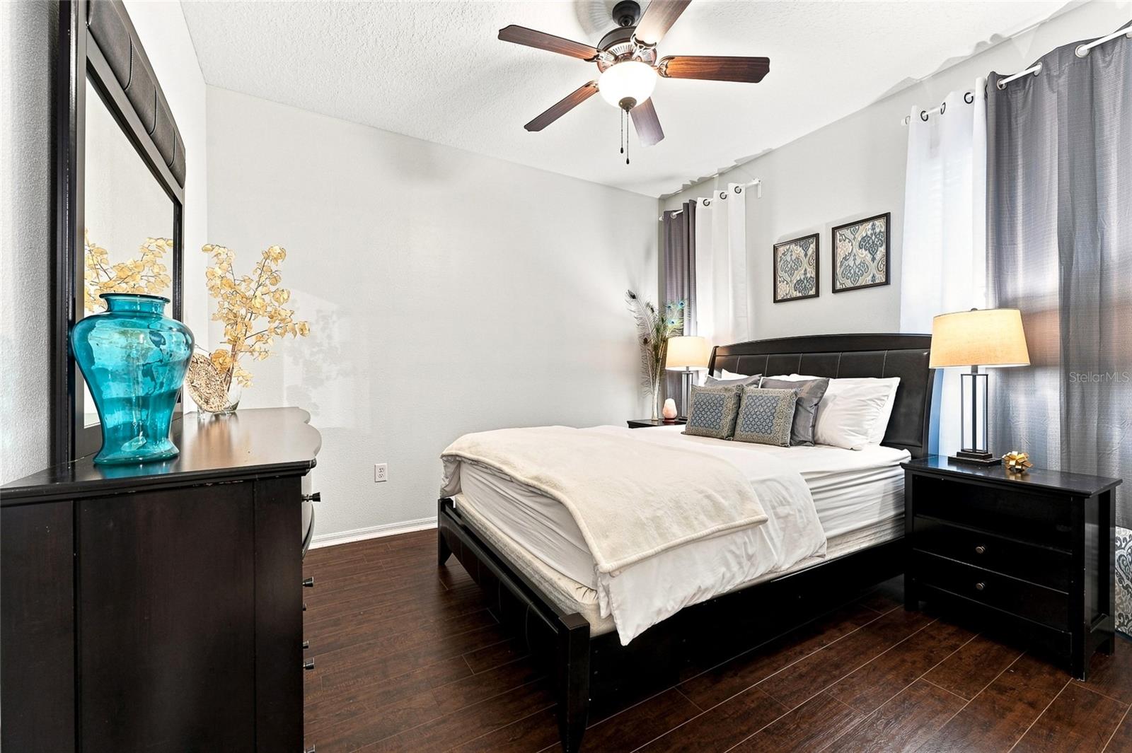 1008 OAKCREST DR — photo 25