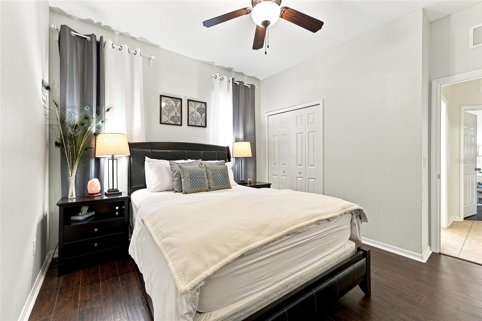 1008 OAKCREST DR — photo 26