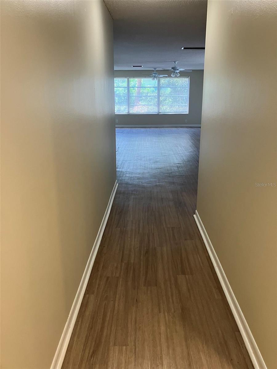 5521 80TH ST N #302 — photo 3