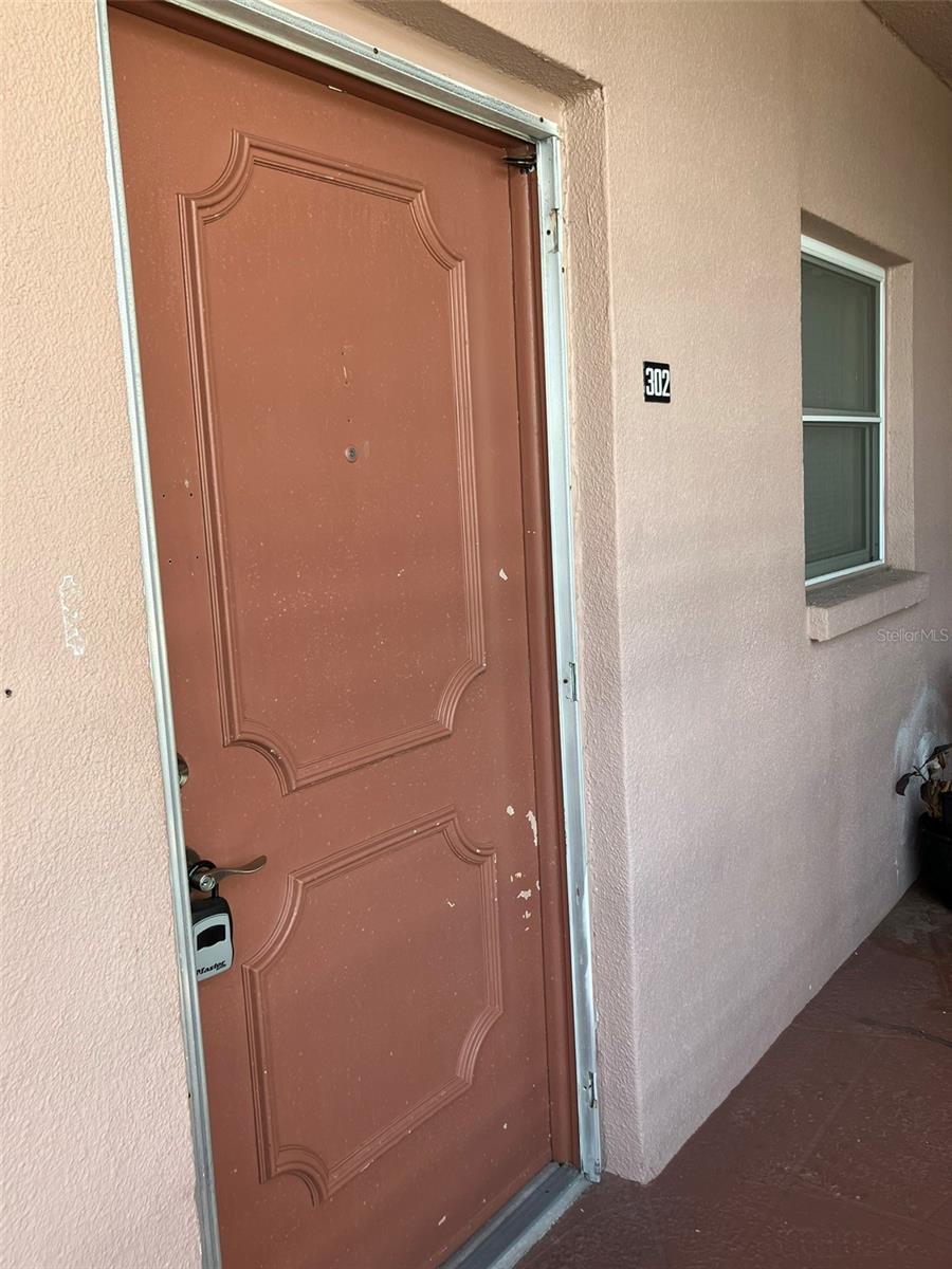 5521 80TH ST N #302 — photo 2