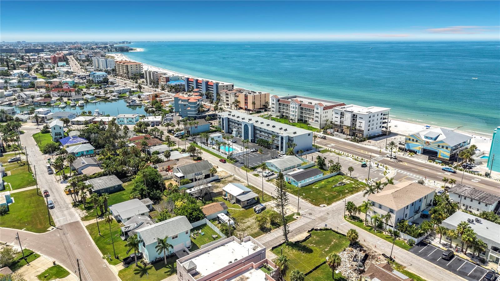 14065 PALM ST — photo 28