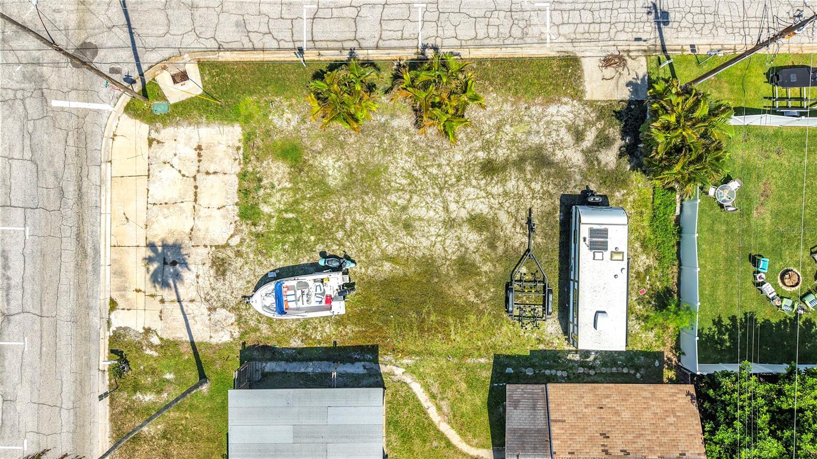14065 PALM ST — photo 19