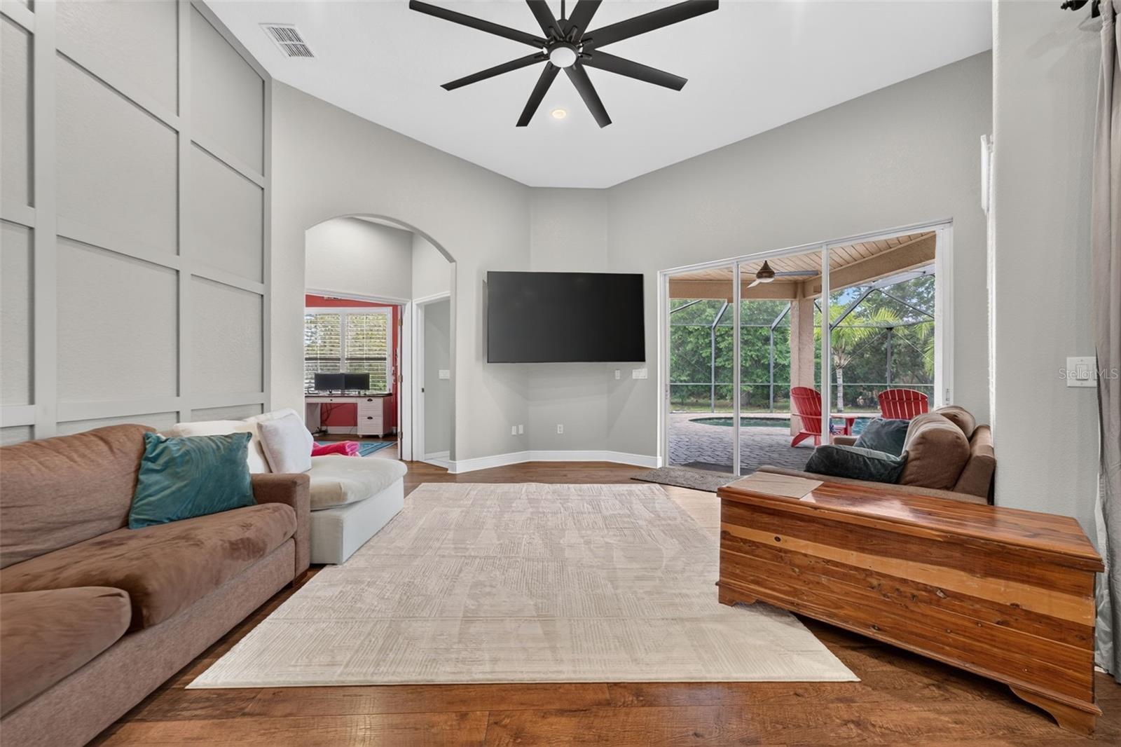2813 HAMPTON PLACE CT — photo 47
