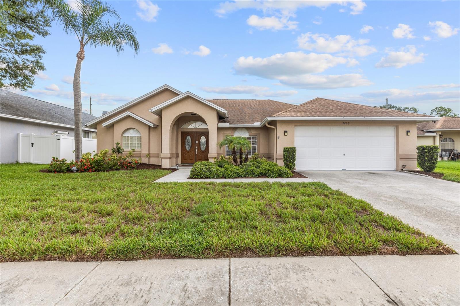 22861 STERLING MANOR LOOP — photo 32