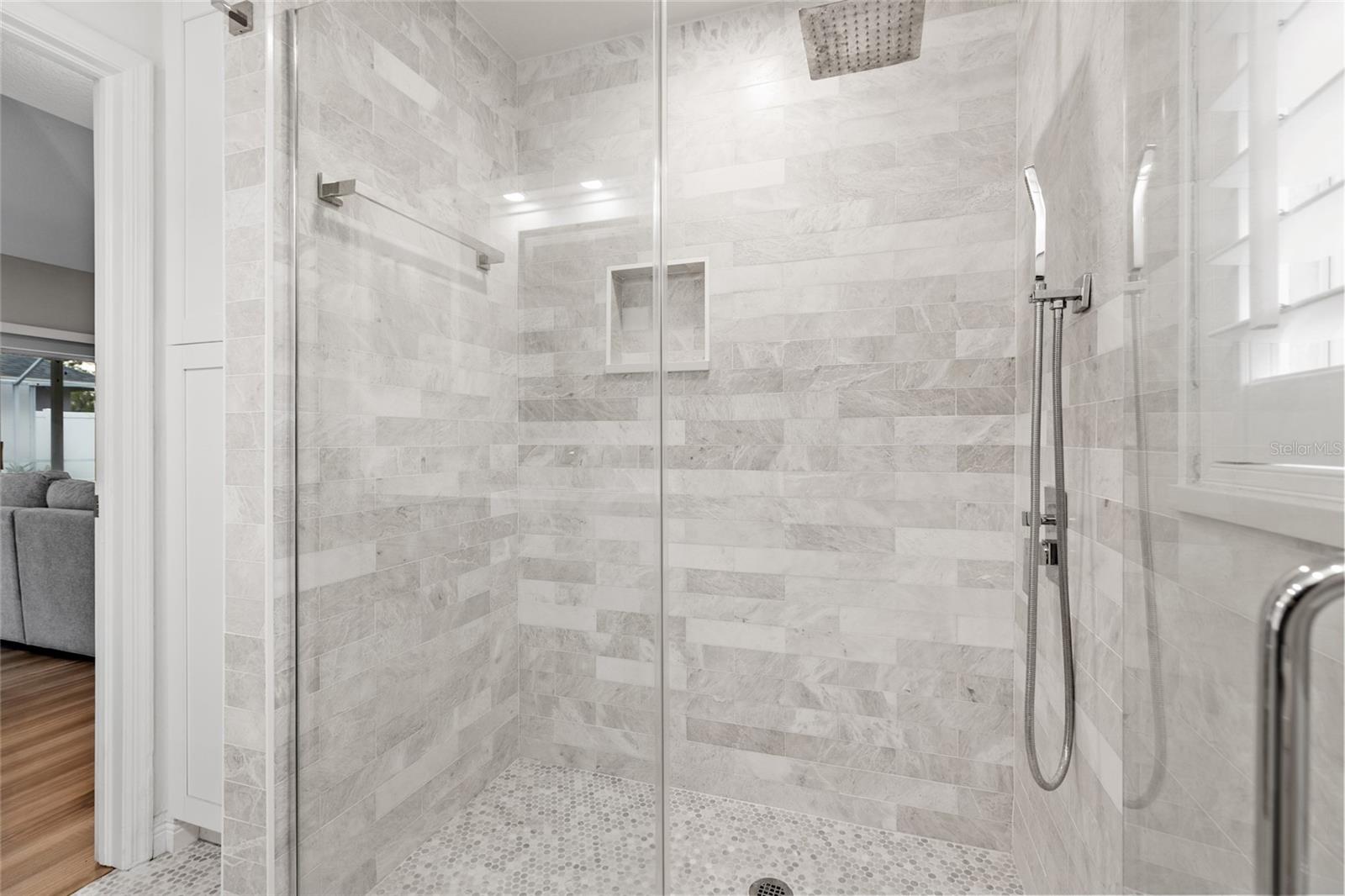 22861 STERLING MANOR LOOP — photo 18