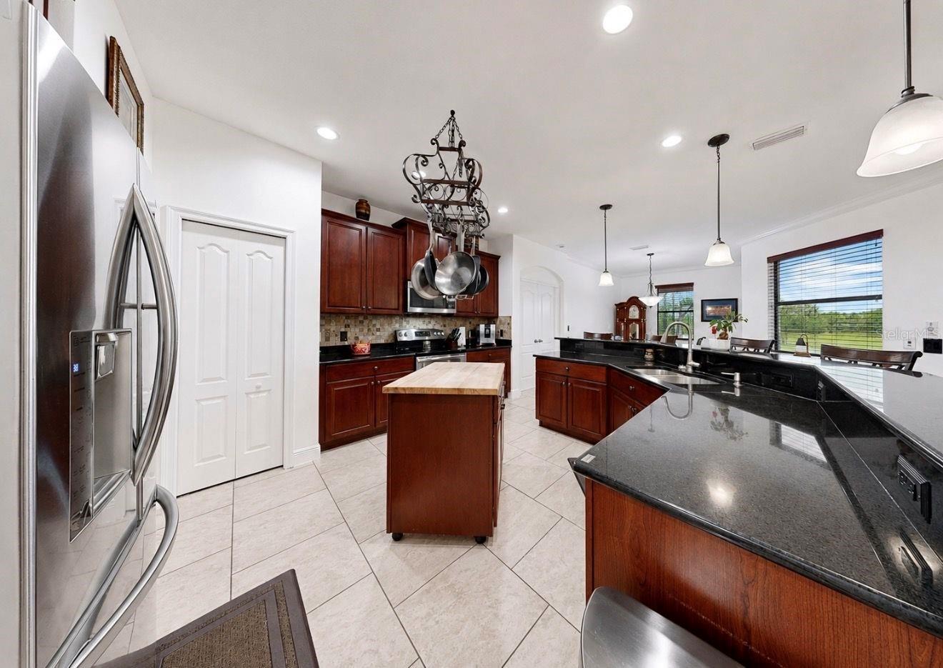 5335 SANDY SHELL DR — photo 12