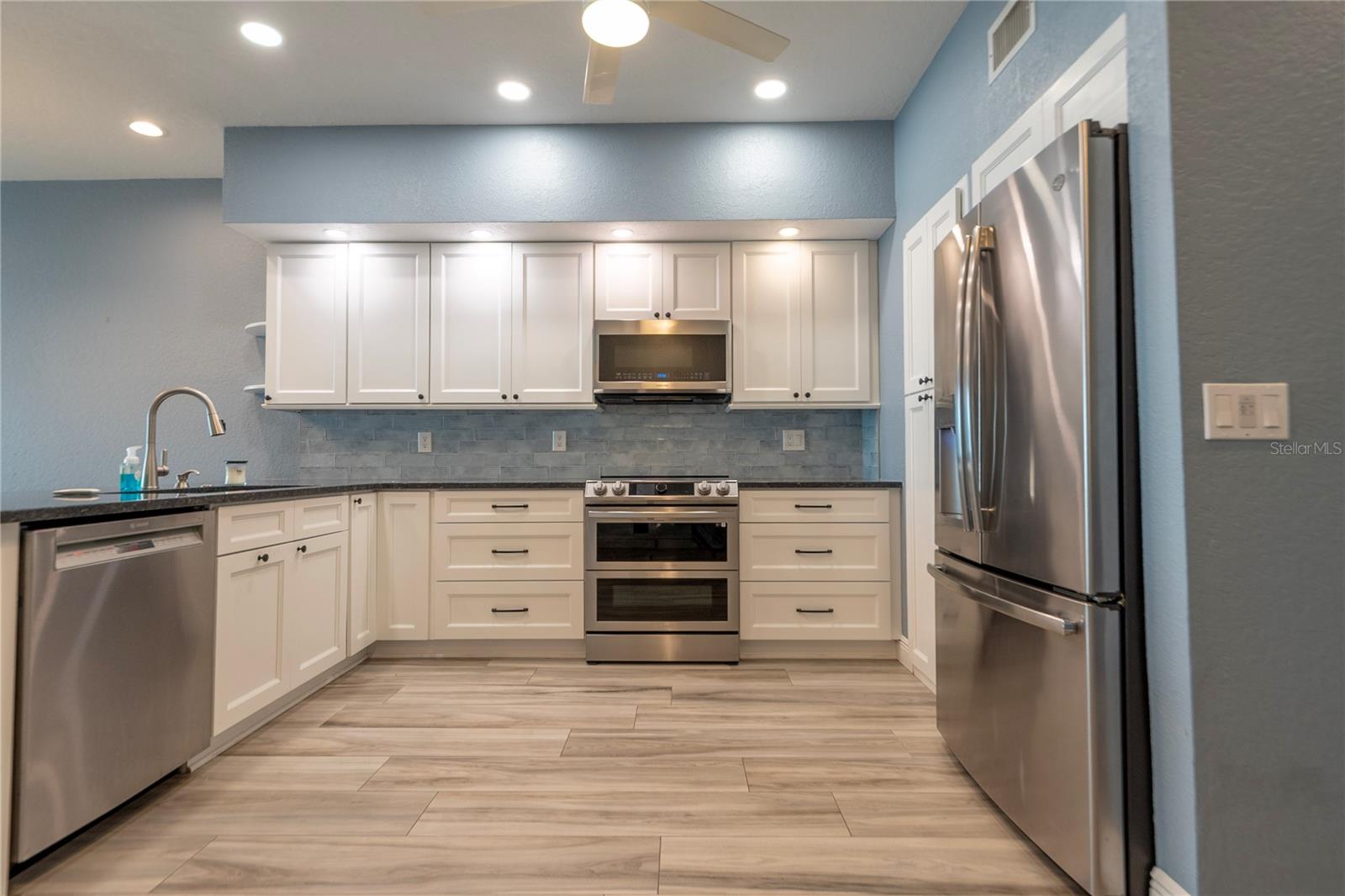 4651 MIRABELLA CT — photo 19