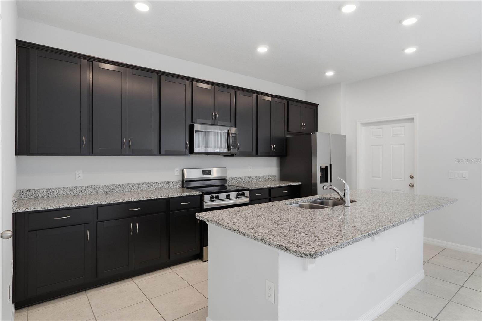 5106 SEA MIST LN — photo 12