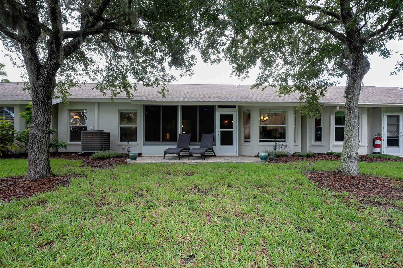 1553 ARLINGTON OAKS CT — photo 45