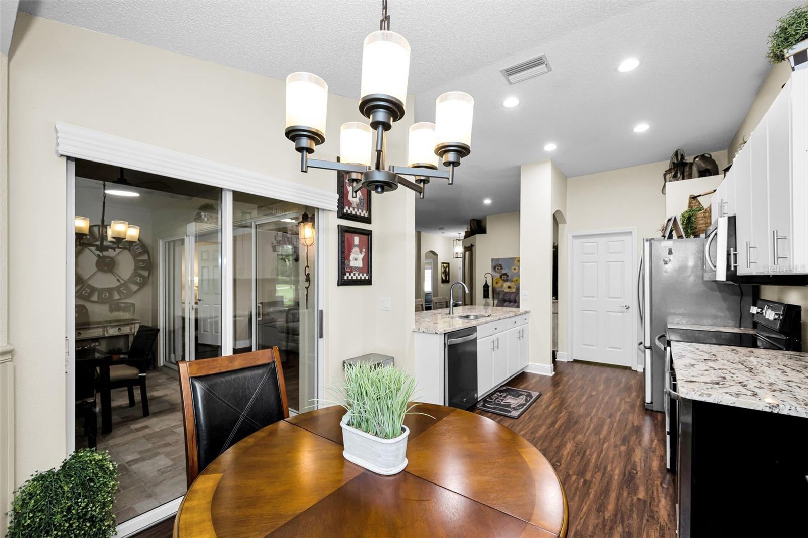 1553 ARLINGTON OAKS CT — photo 13