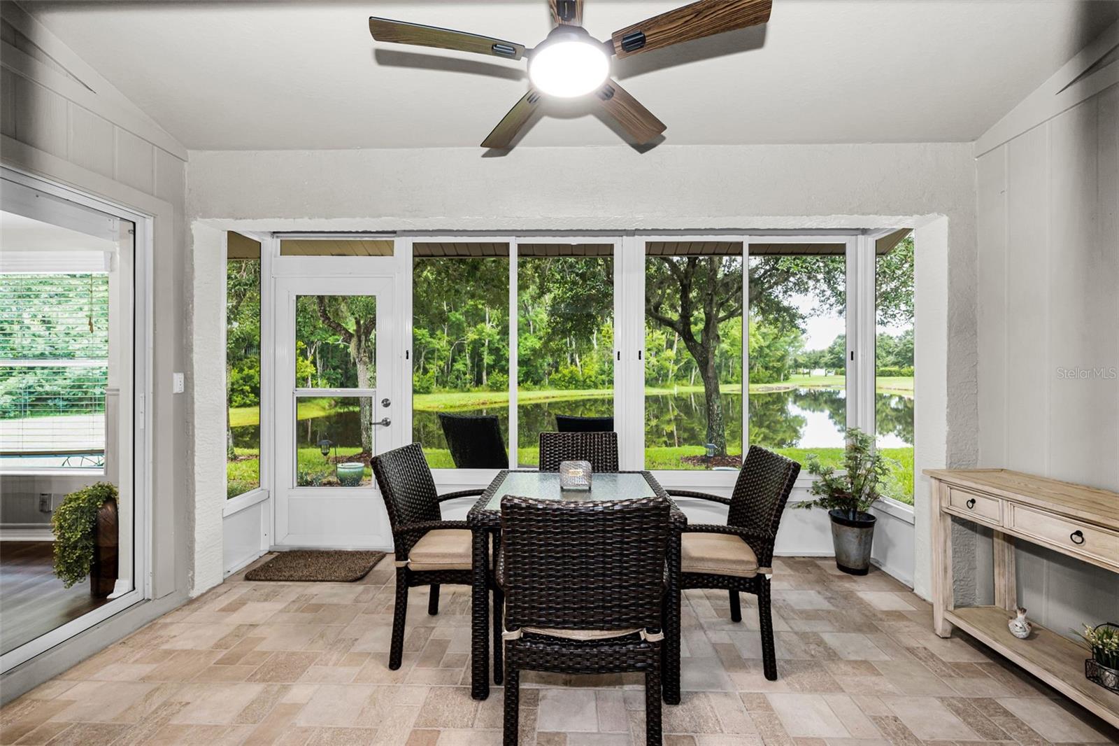 1553 ARLINGTON OAKS CT — photo 19