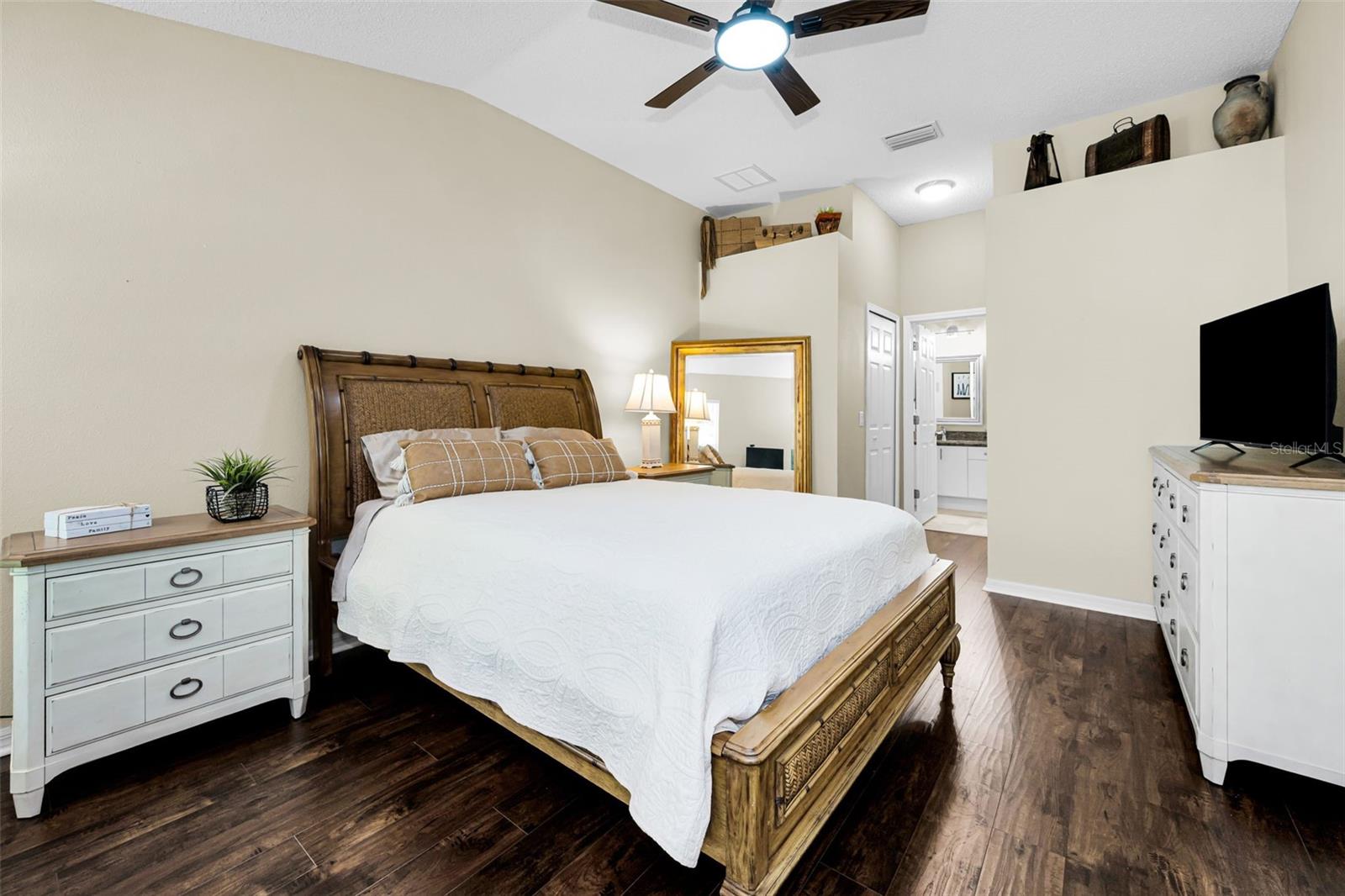1553 ARLINGTON OAKS CT — photo 25