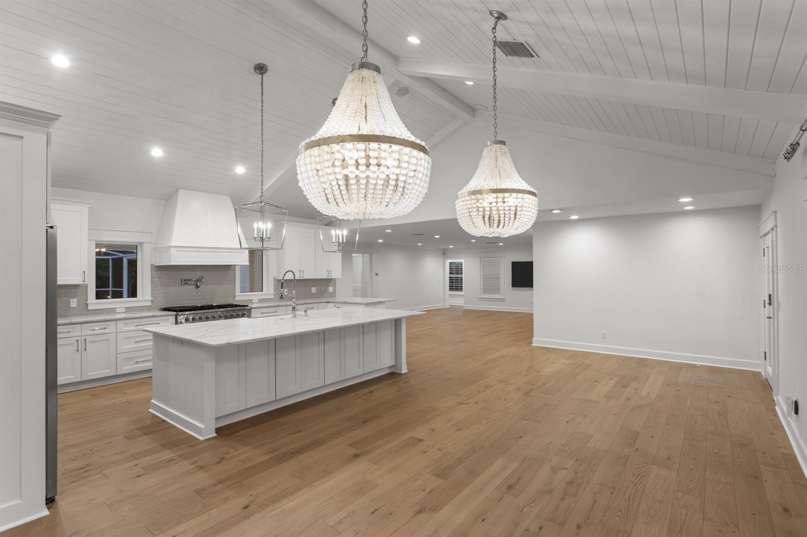 4415 W CLEAR AVE — photo 3