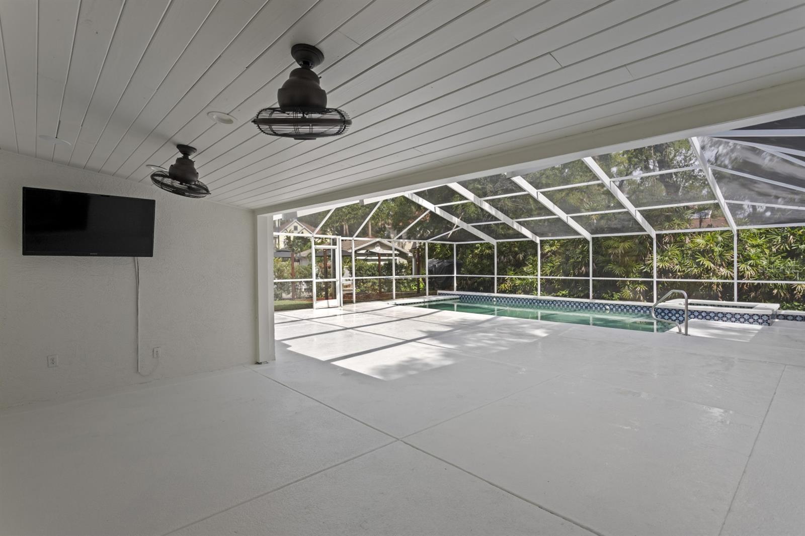 4415 W CLEAR AVE — photo 31