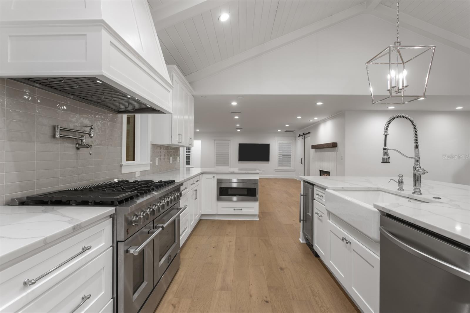 4415 W CLEAR AVE — photo 11