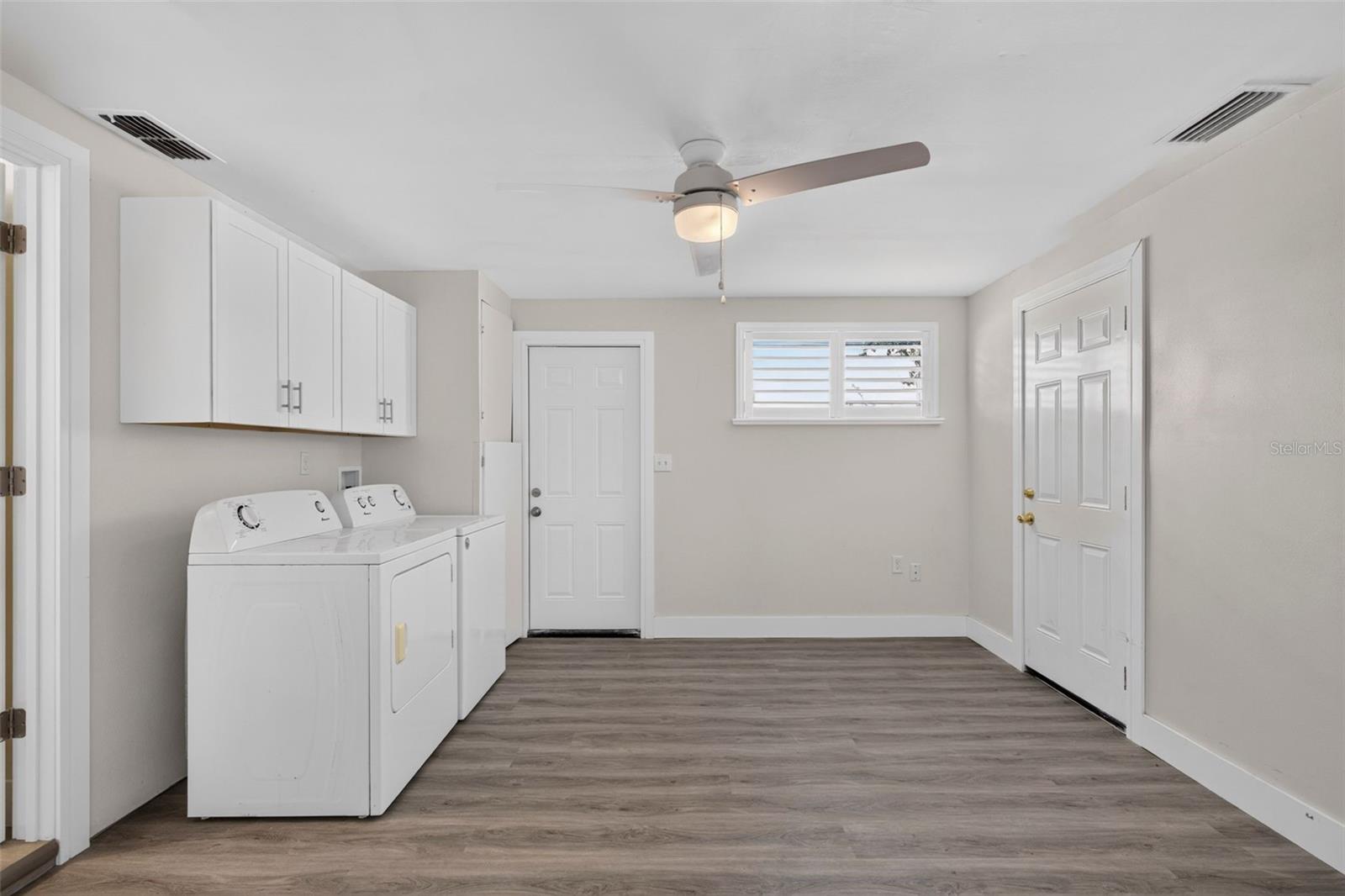13224 NEPTUNE DR — photo 52