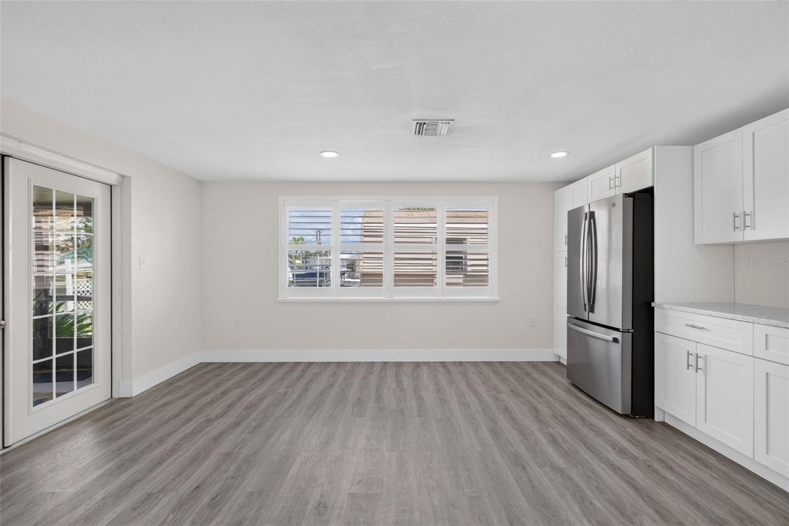 13224 NEPTUNE DR — photo 38
