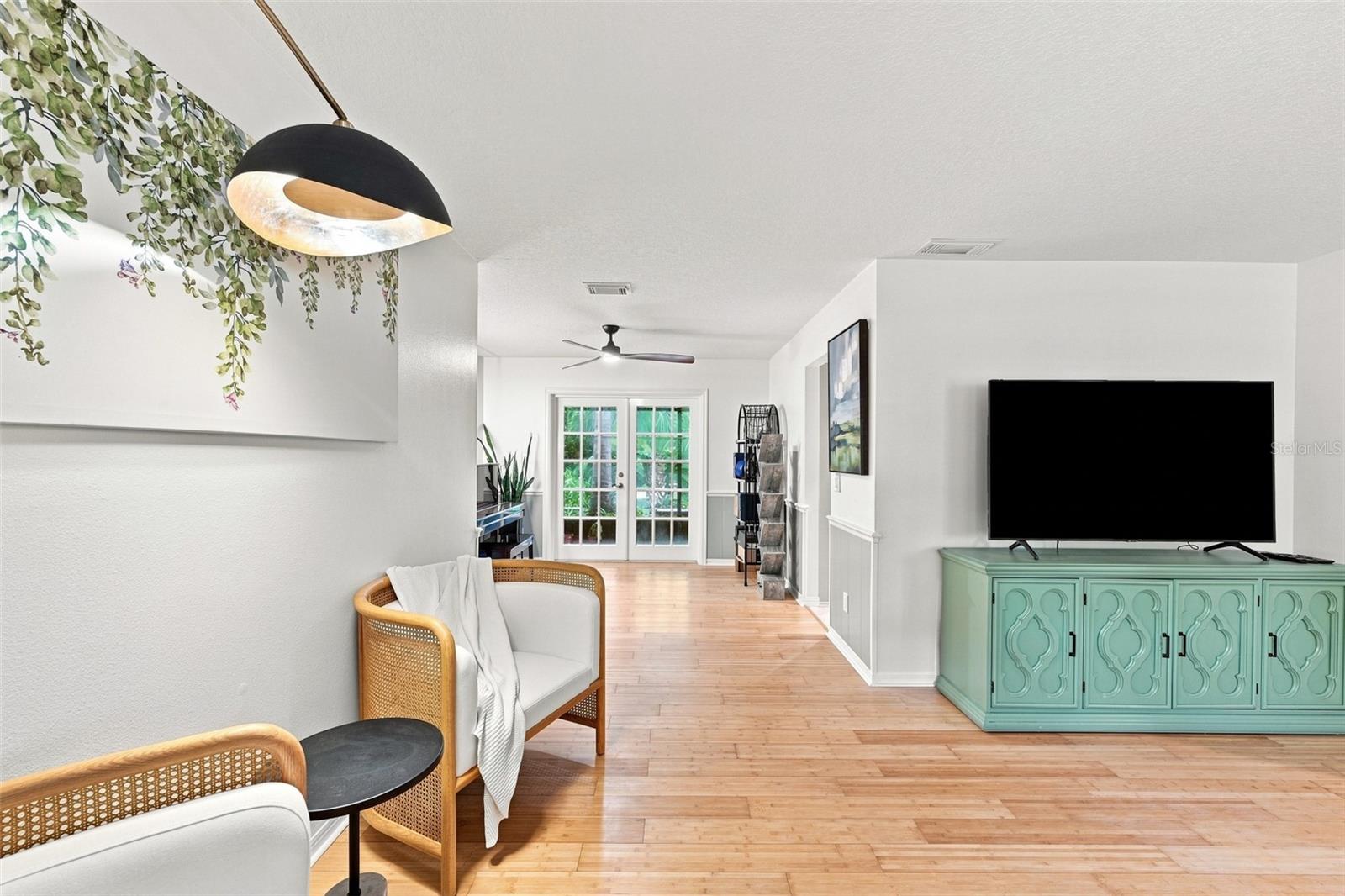 2107 W FORE DR — photo 11