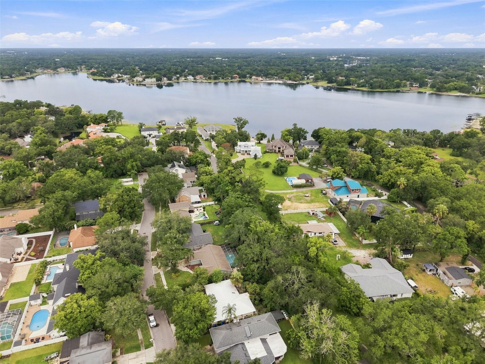 2107 W FORE DR — photo 47