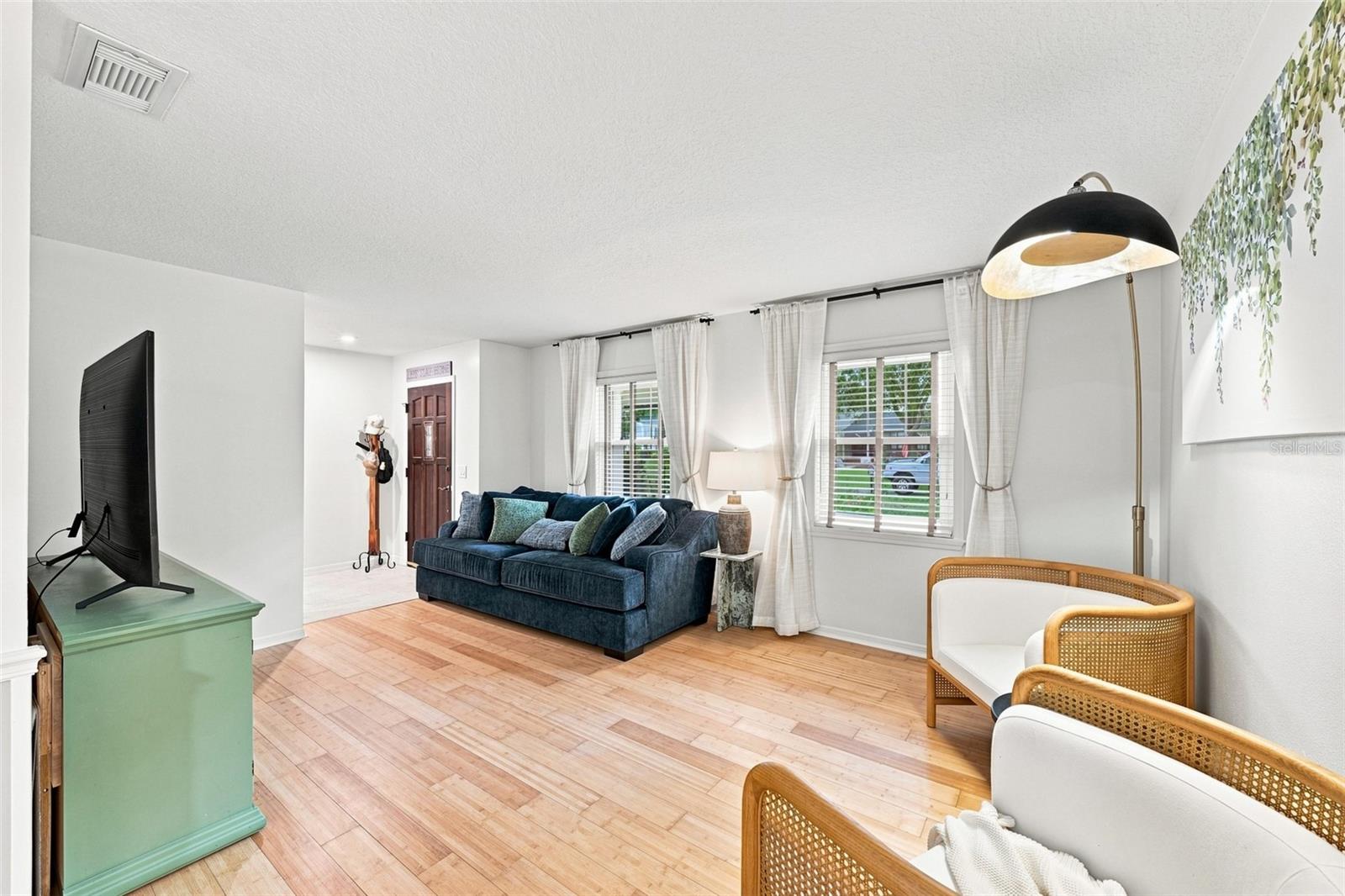 2107 W FORE DR — photo 13