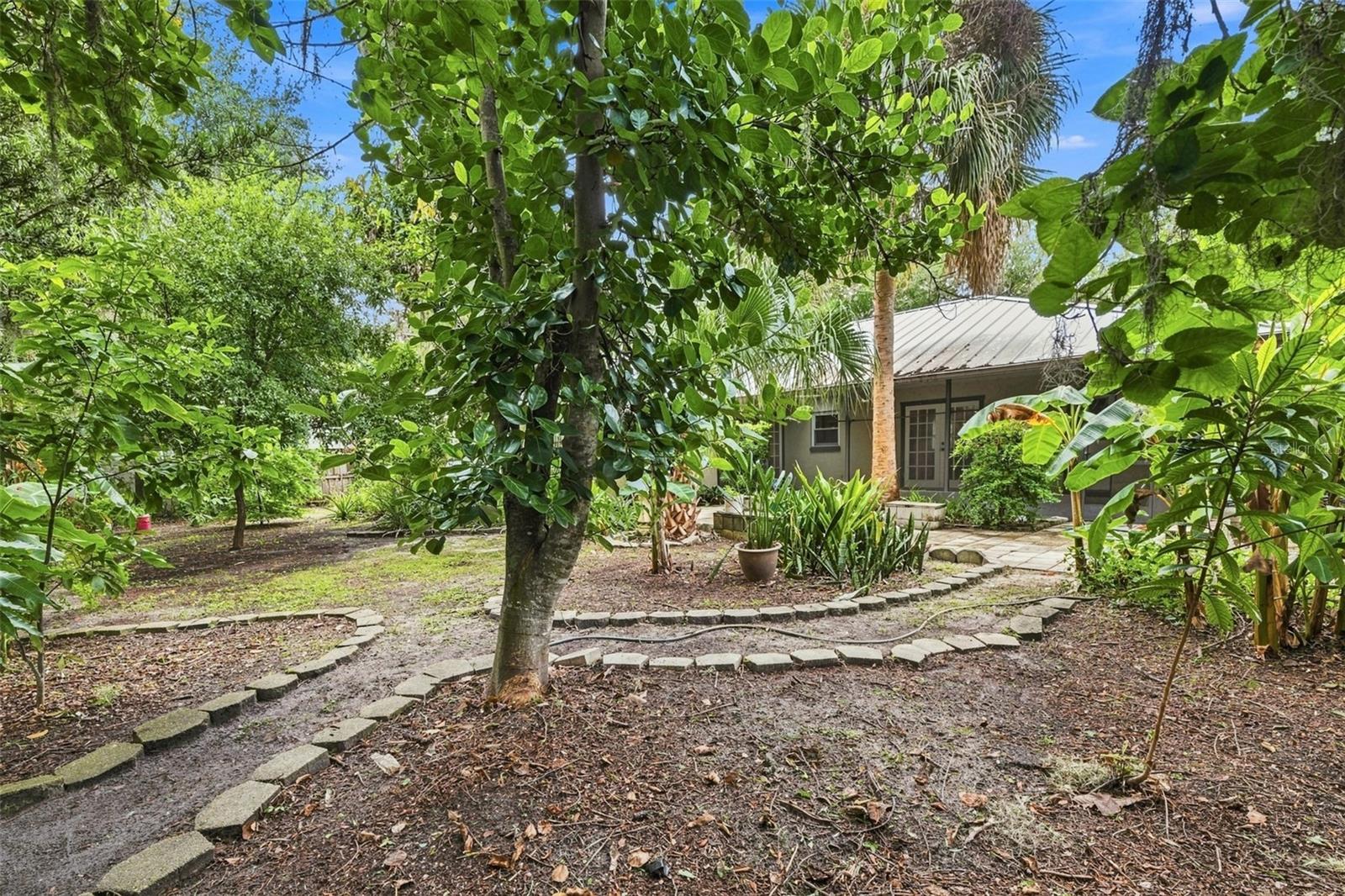 2107 W FORE DR — photo 37