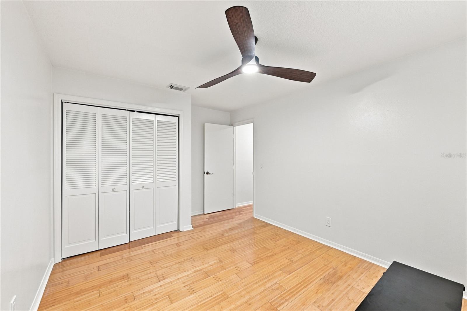 2107 W FORE DR — photo 30